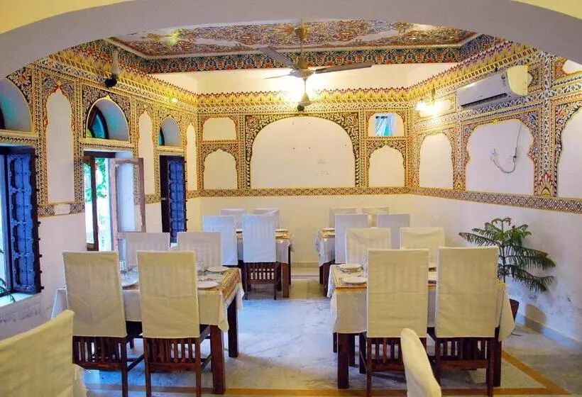 ホテル Radhika Haveli, Mandawa
