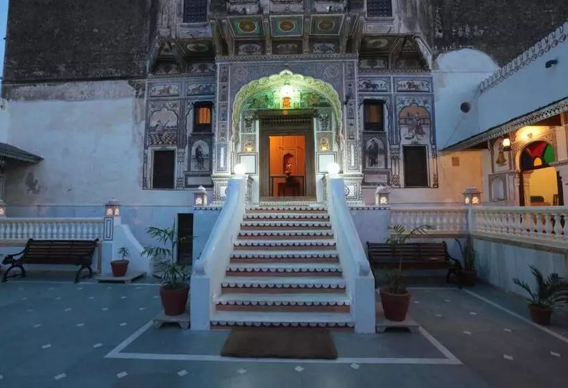 ホテル Radhika Haveli, Mandawa