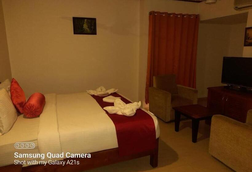 בית מלון כפרי Sayoojyam Residency