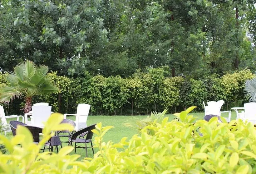 Samsara The Resort & Club