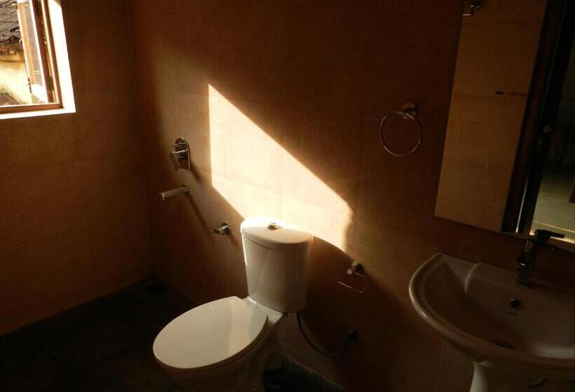 The Old Quarter Hostel