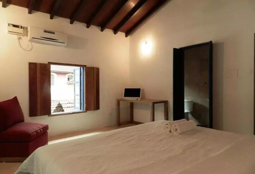 The Old Quarter Hostel