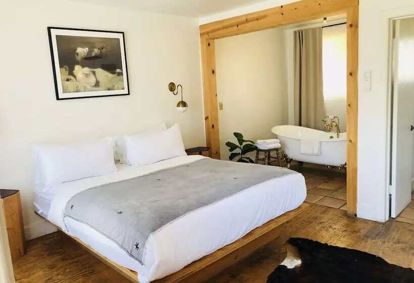 Alamo Motel