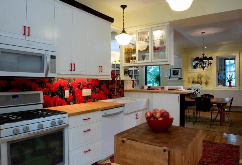 Anderson Bed & Breakfast