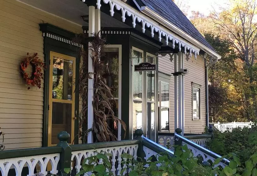 ベッドアンドブレックファースト Dream House Country Inn