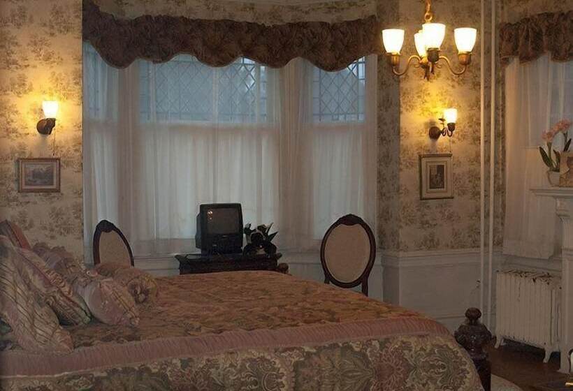 مبيت وإفطار The Albanus Phillips Inn