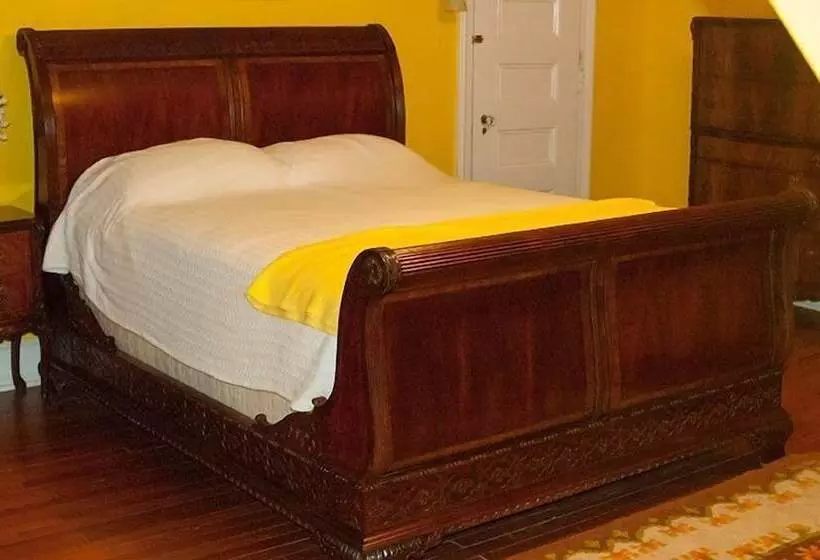 Aamiaismajoitus (B&B) The Albanus Phillips Inn
