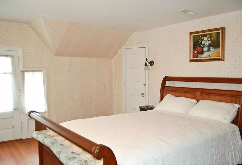 Aamiaismajoitus (B&B) The Albanus Phillips Inn