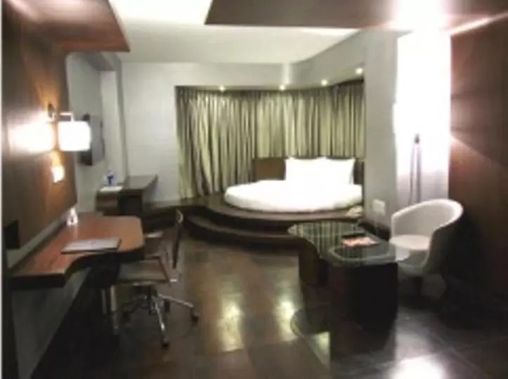 ホテル Cocoon Luxury Business