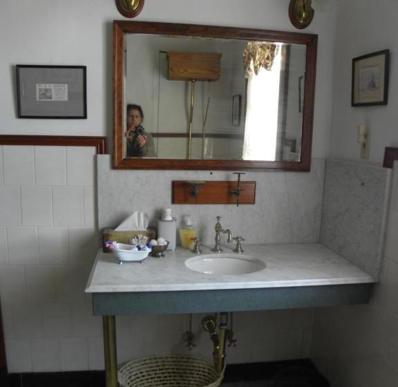 Lehmann House Bed & Breakfast