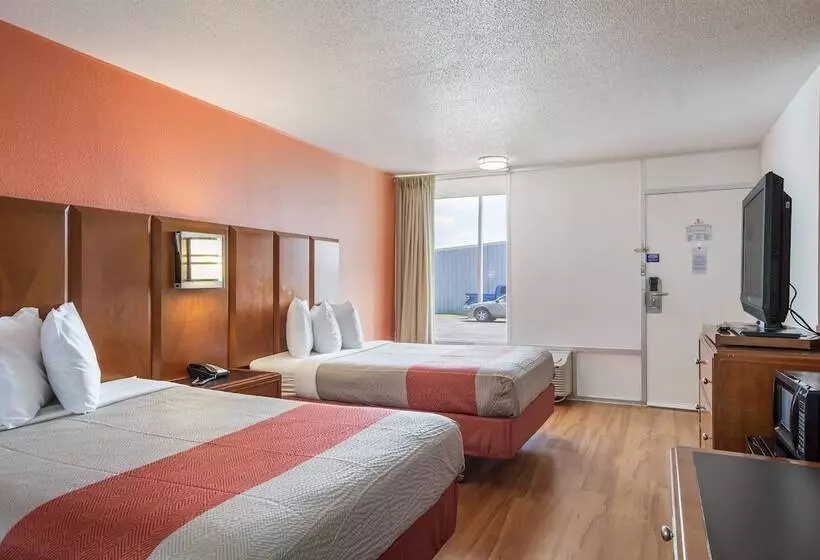 Motel 6 Van Buren, Ar I  40