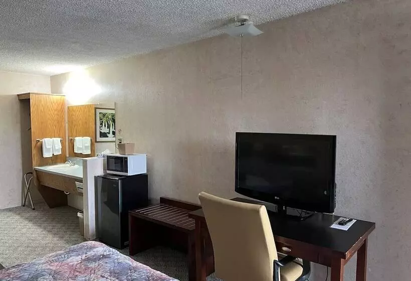 モーテル Budget Inn