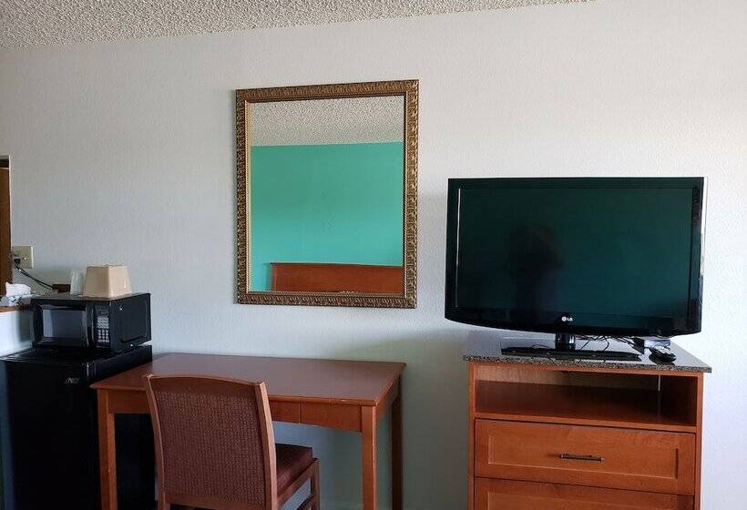 فندق على الطريق Budget Inn