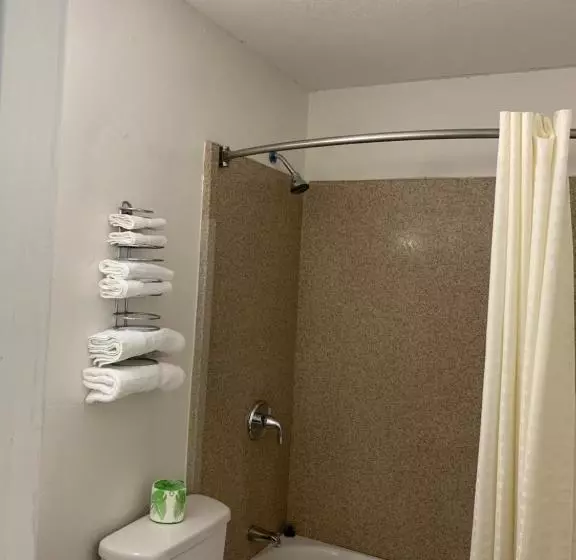 モーテル Budget Inn