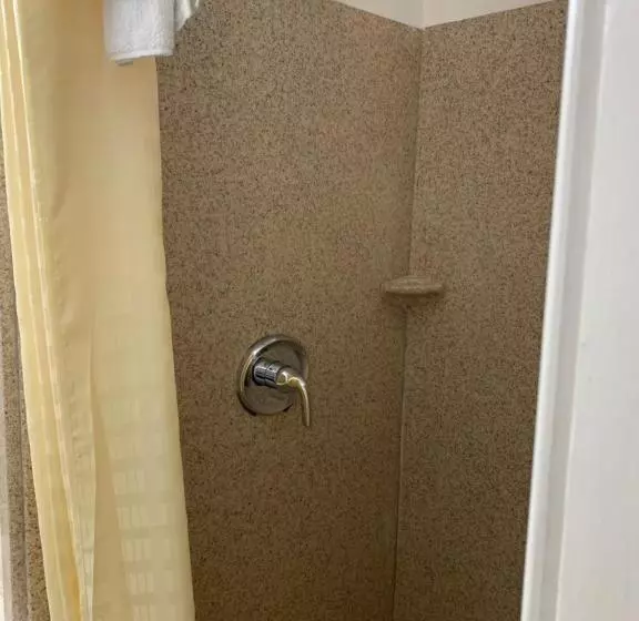 モーテル Budget Inn