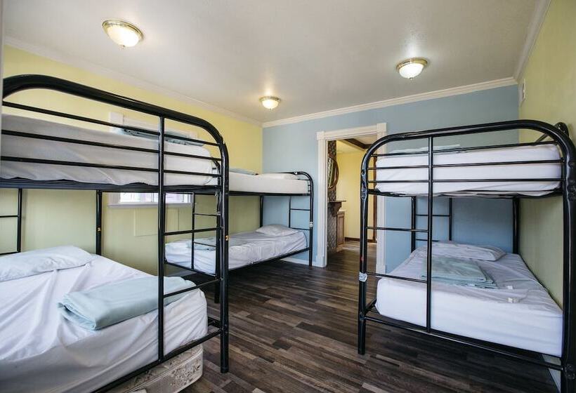 The Hostel California