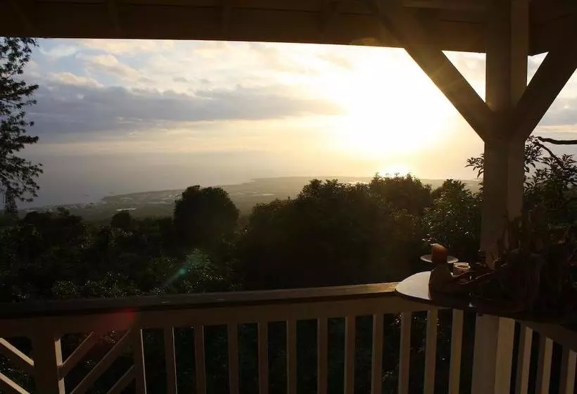 Aamiaismajoitus (B&B) Lilikoi Inn
