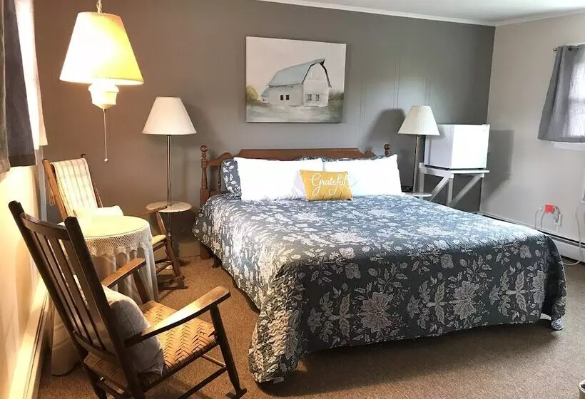 Brittany Motel