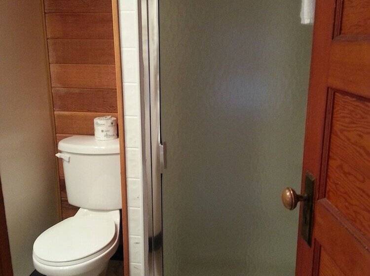 Canyon Motel Near Rocky Mountain National Park