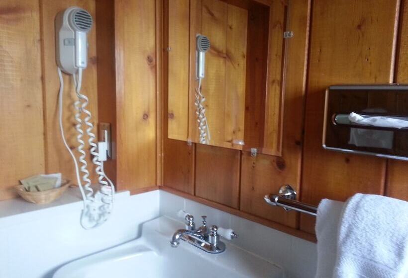 Canyon Motel Near Rocky Mountain National Park