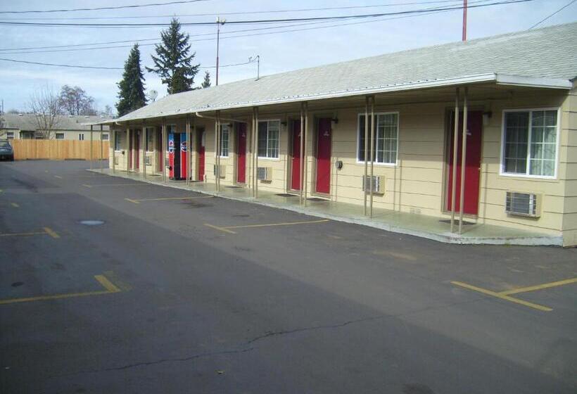 Cascade City Center Motel