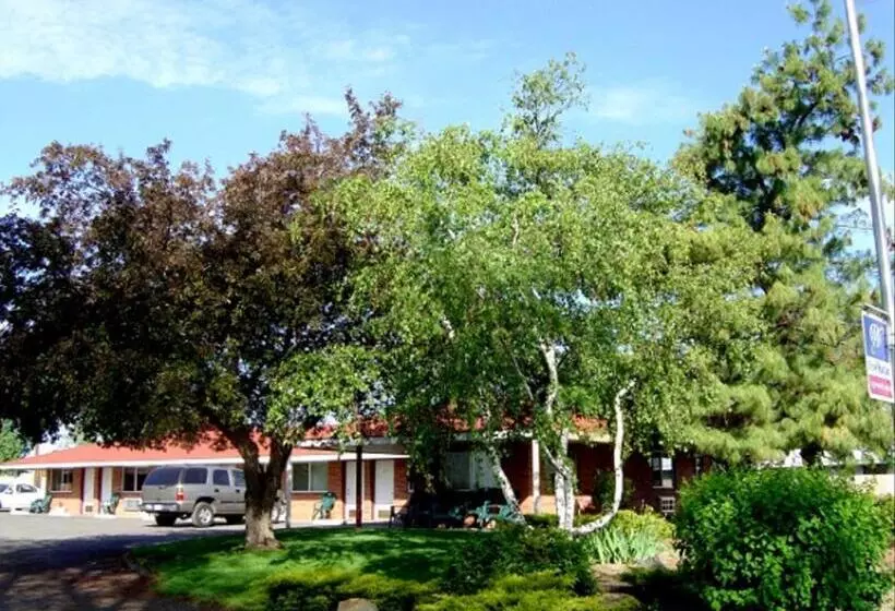 Golden West Motel