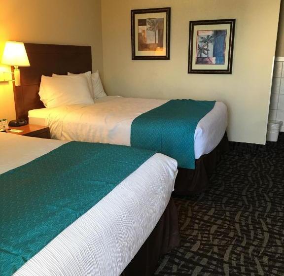 Gulfview Hotel   On The Beach