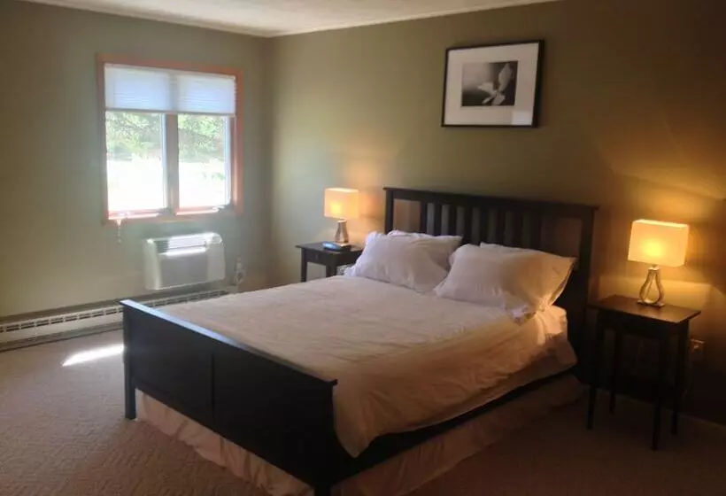 Lukans Farm Resort