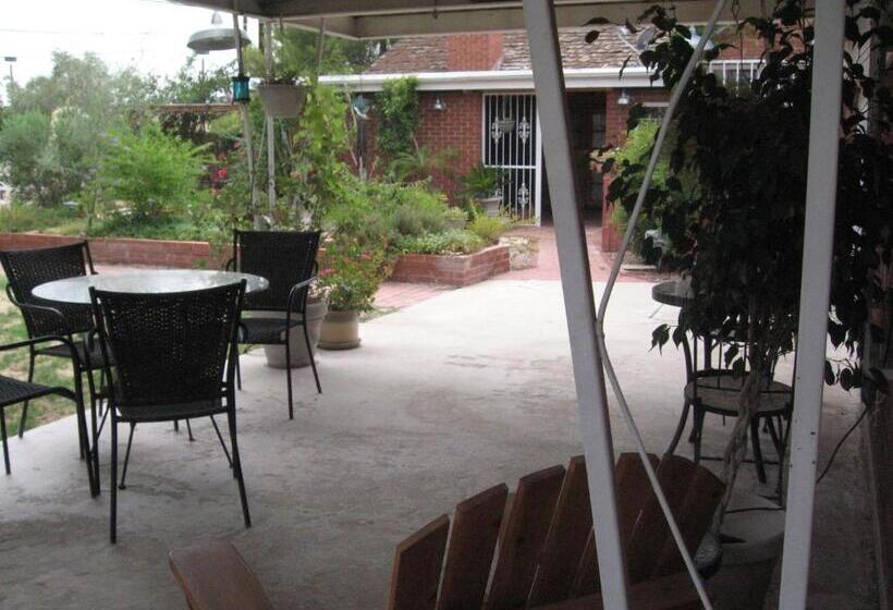 Mon Ami Bed And Breakfast