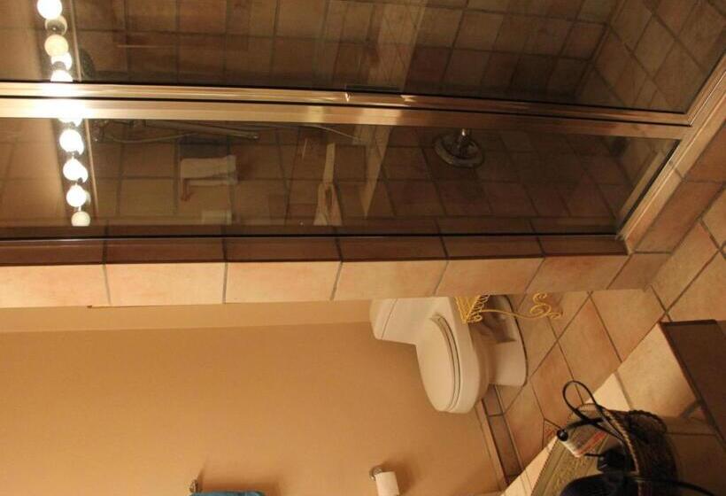 Mon Ami Bed And Breakfast