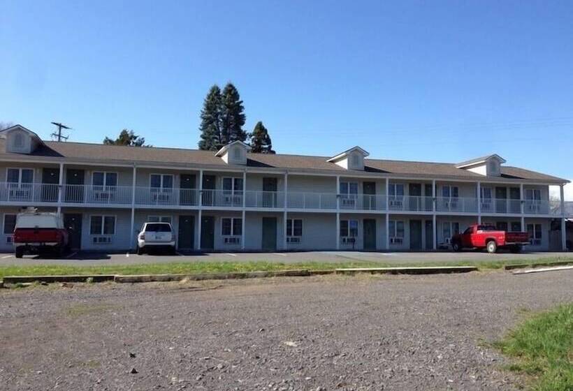 Мотель All Suites Inn Budget Host