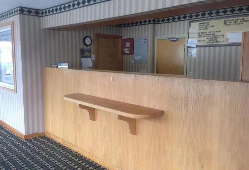 モーテル Nashoba Valley Inn & Suites
