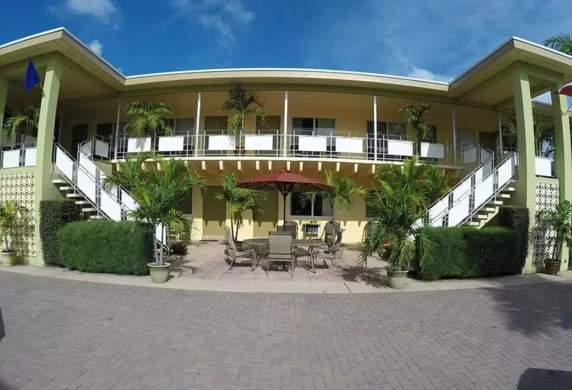 Motelli Capri Apartments