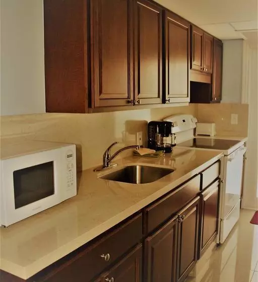 Motelli Capri Apartments