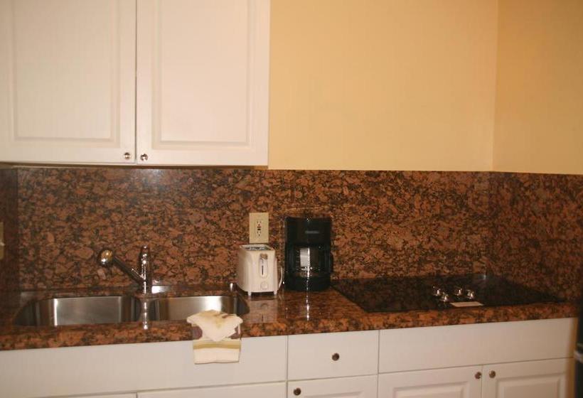 فندق على الطريق Capri Apartments