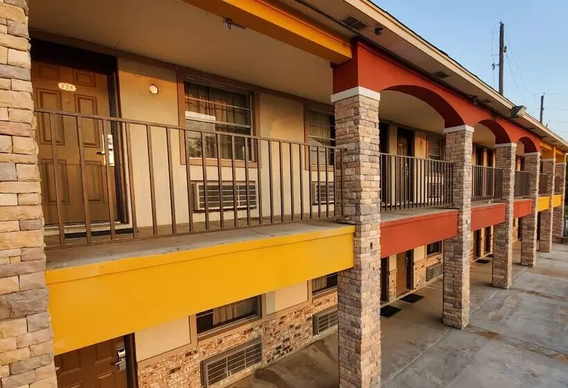 モーテル Econo Lodge Inn & Suites