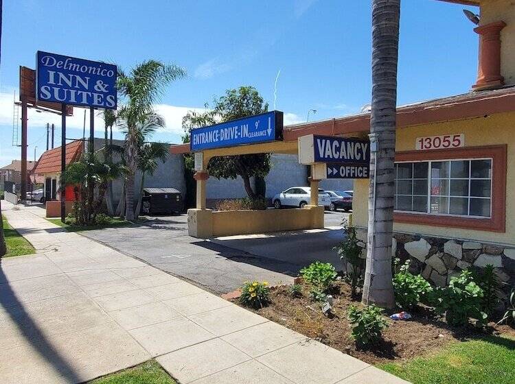 Мотель Delmonico Inn & Suites