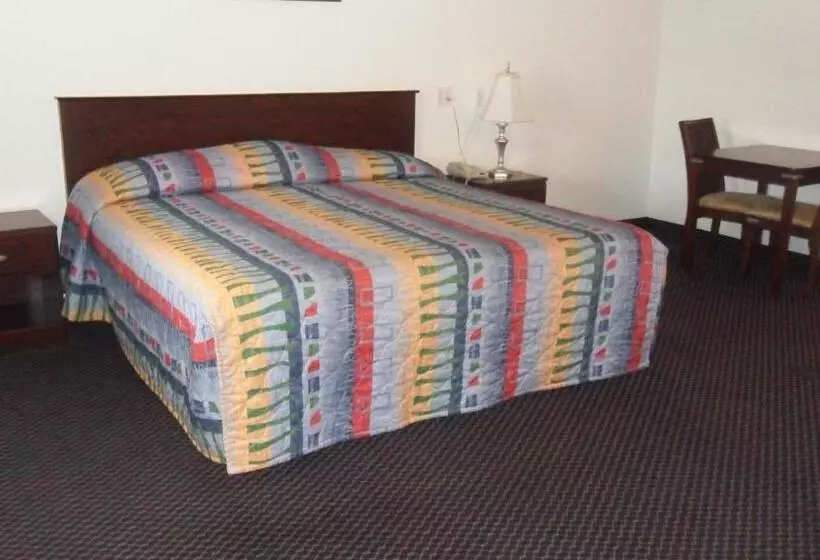 Motelli Deluxe Inn Palacios