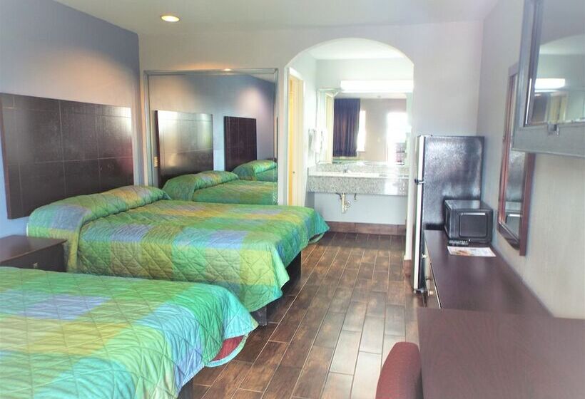 モーテル Luxury Inn