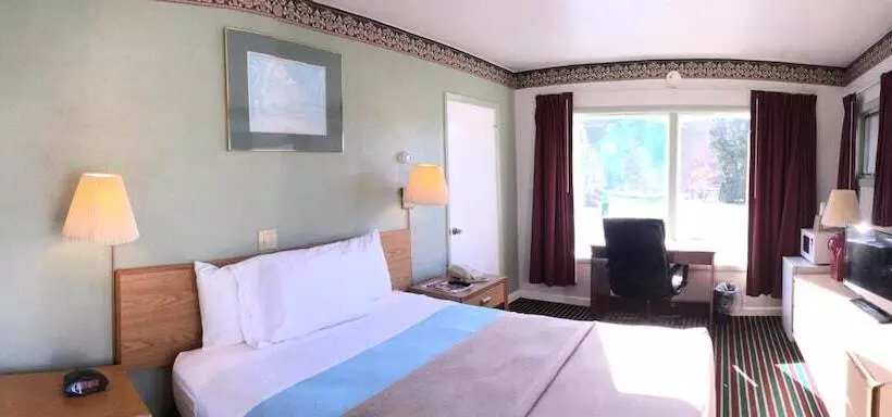 モーテル Mahoning Inn