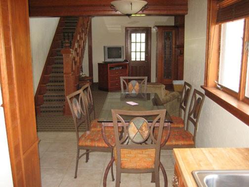 リゾートホテル Sunburst Condominiums