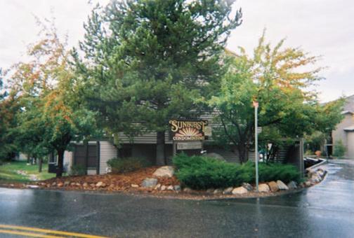 リゾートホテル Sunburst Condominiums