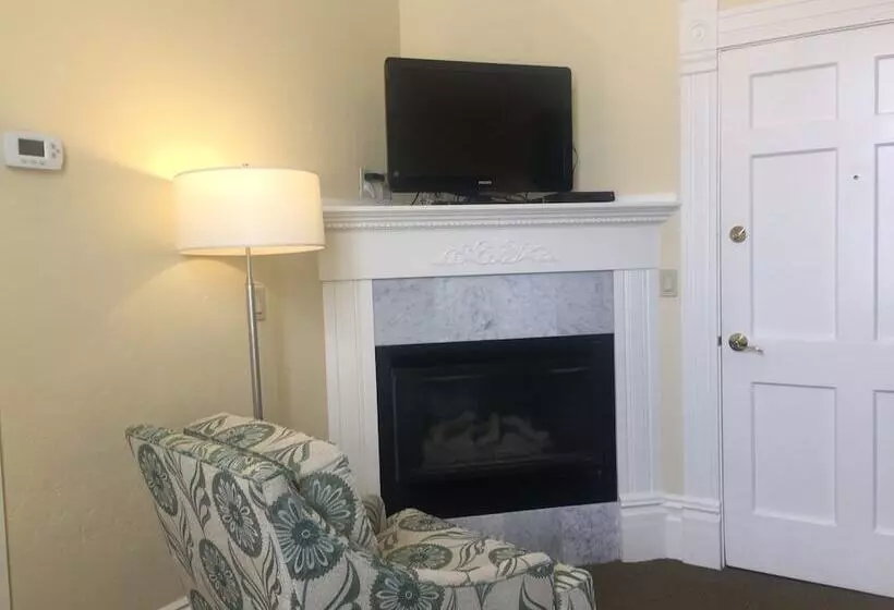 ベッドアンドブレックファースト Healdsburg Inn On The Plaza, A Four Sisters Inn