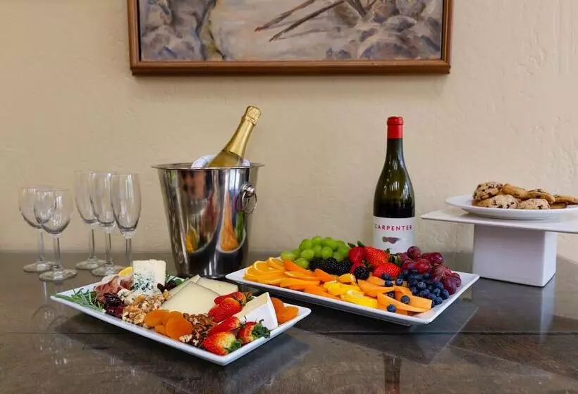 ベッドアンドブレックファースト Healdsburg Inn On The Plaza, A Four Sisters Inn