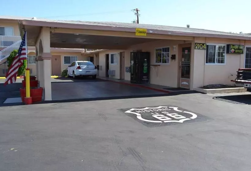 هتل Budget Inn
