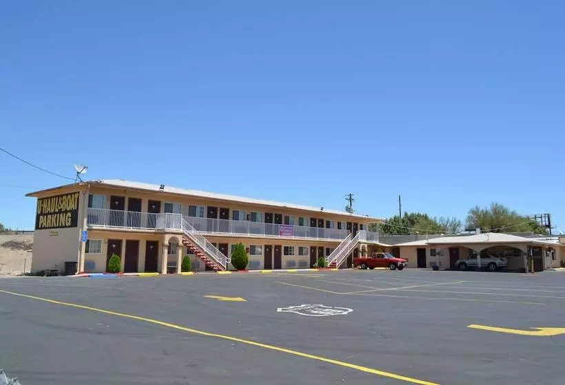 هتل Budget Inn