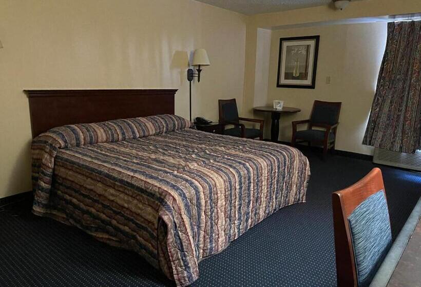 Отель Budget Inn Temple Hills