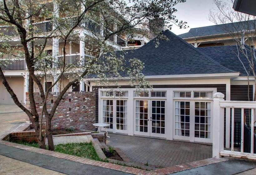 בית מלון כפרי Finial Bw Premier Collection Oxford   Anniston