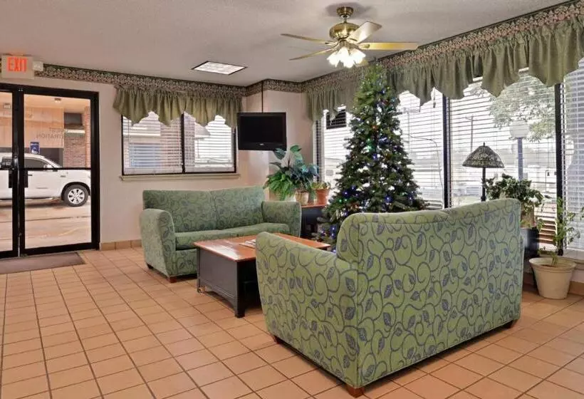 Hotelli Five Star Inn Burleson