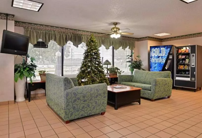 Hotelli Five Star Inn Burleson